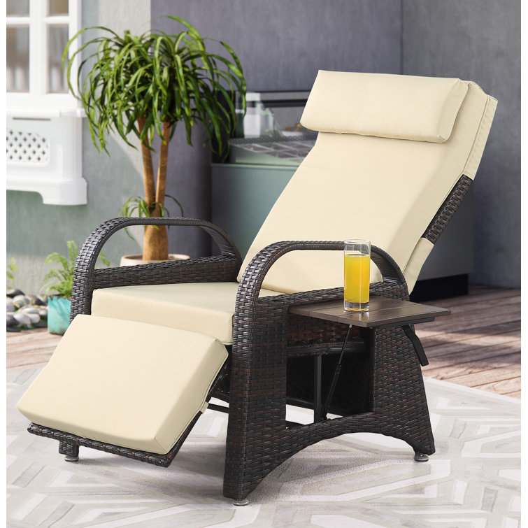 Upholstered wicker online chair